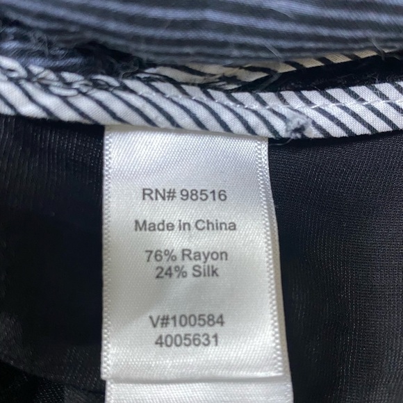 Coldwater Creek Black Crinkle Velvet Tunic Size L (14-16) Pockets NWT - Picture 7 of 7